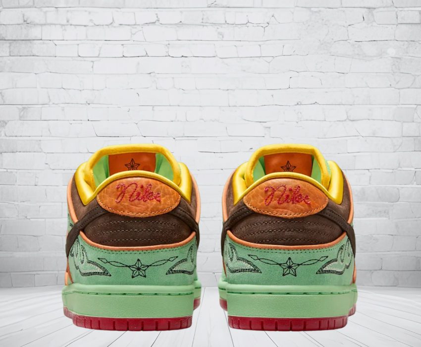 Nike SB Dunk Low "Rodeo"