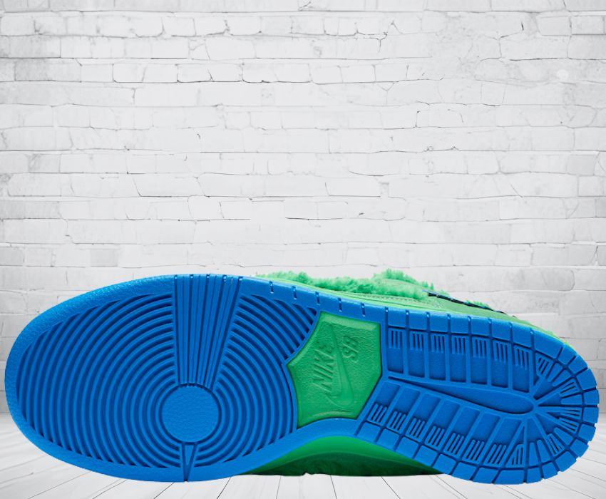 Nike Dunk Low SB "Grateful Dead Green Bear"