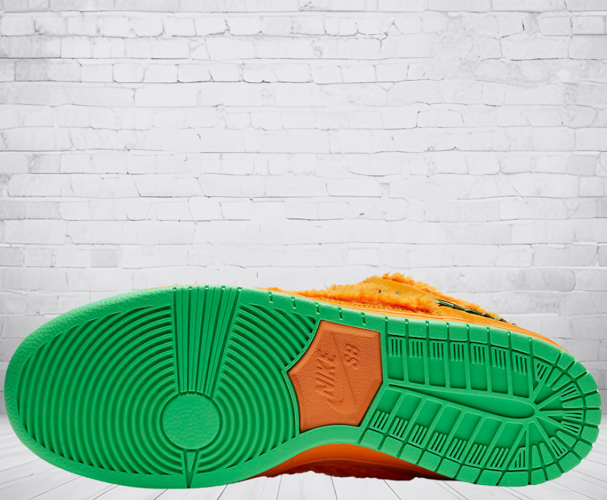 Nike Dunk Low SB "Grateful Dead Orange Bear"