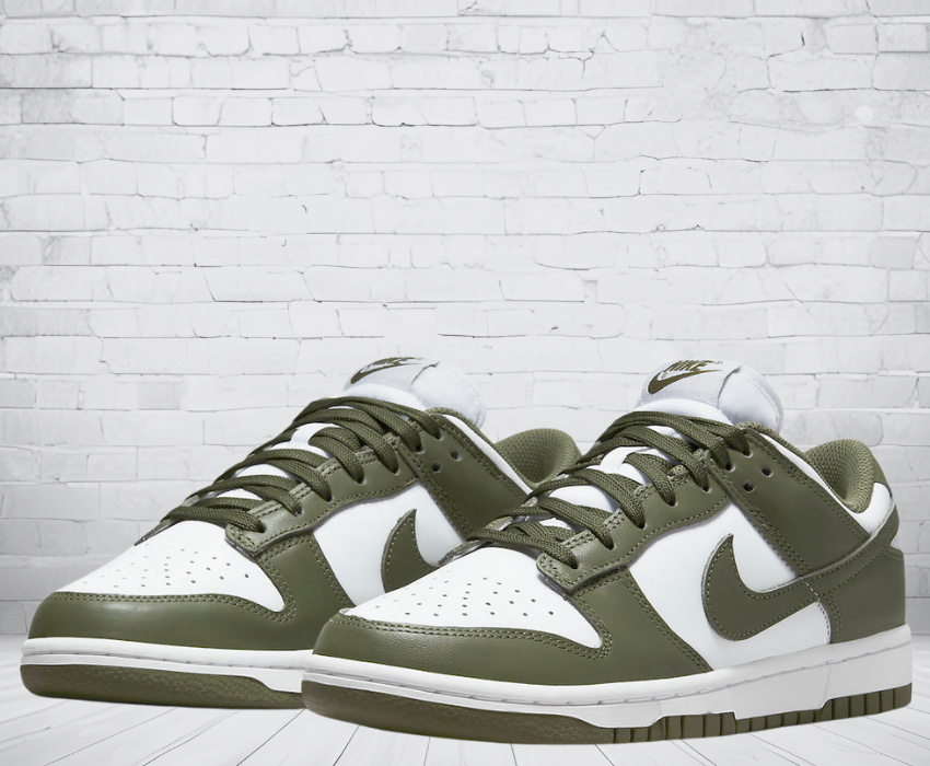 Nike Dunk Low "Medium Olive"