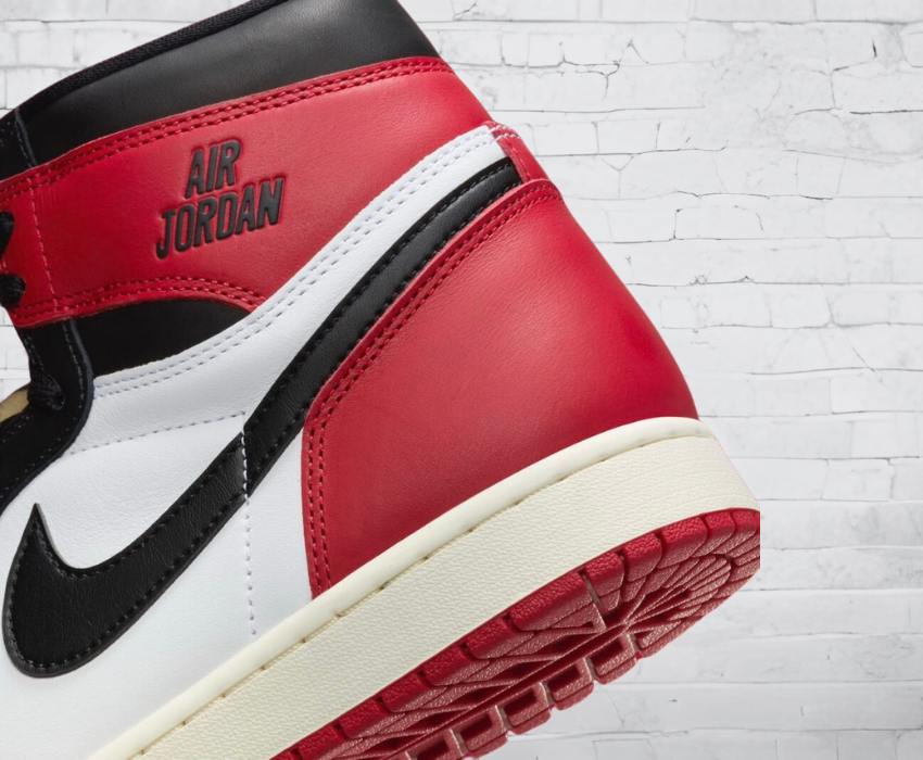 Jordan 1 High OG Black Toe