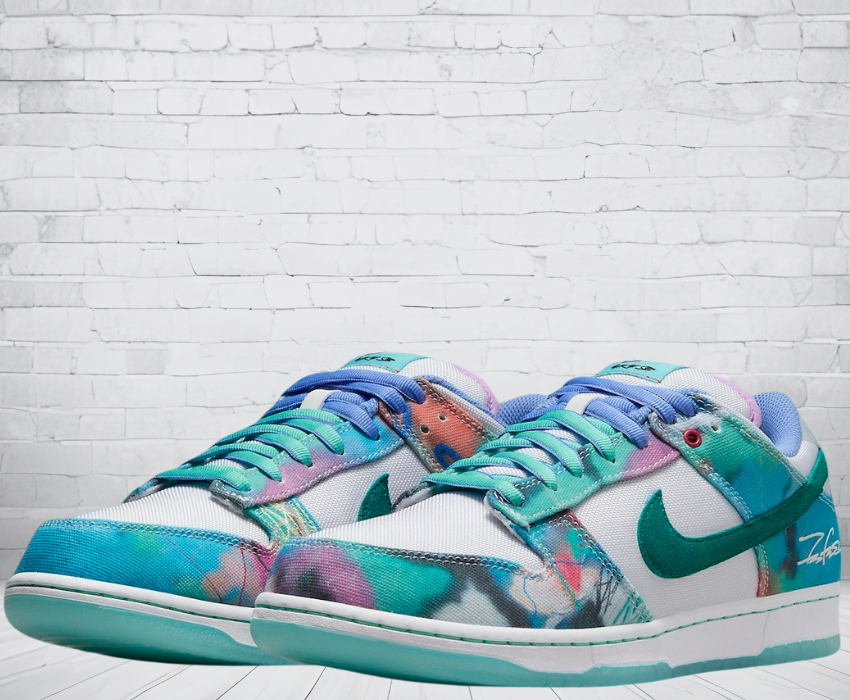 Nike Dunk Low SB "Futura Laboratories Bleached Aqua"