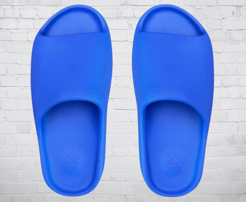 Adidas Yeezy Slide "Azure"