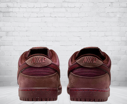 Nike Dunk Low SB "City Of Love Burgundy Crush"