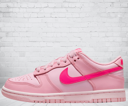 Nike Dunk Low "Triple Pink"