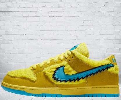 Nike Dunk Low SB "Grateful Dead Yellow Bear"