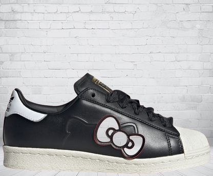 Adidas Superstar "Hello Kitty 50° anniversario"