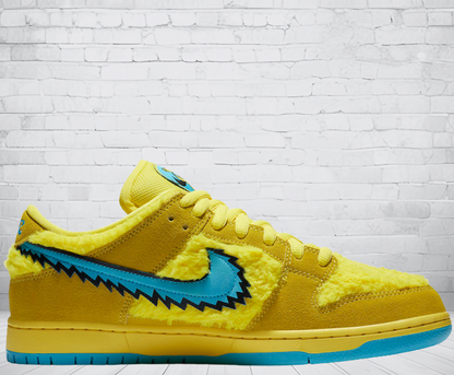 Nike Dunk Low SB "Grateful Dead Yellow Bear"