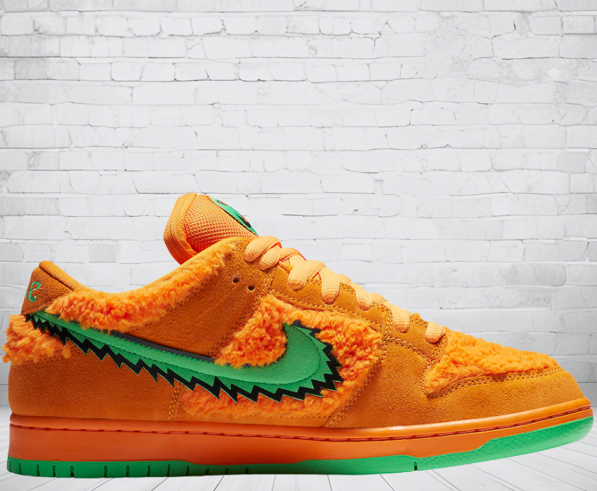 Nike Dunk Low SB "Grateful Dead Orange Bear" 