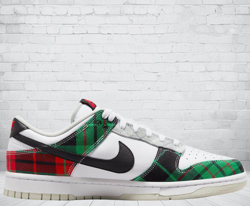 Nike Dunk Low "Tartan Plaid"