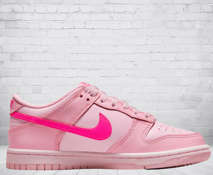 Nike Dunk Low "Triple Pink"