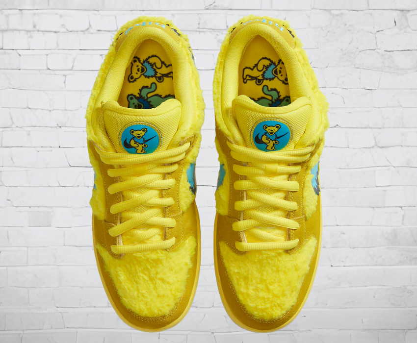 Nike Dunk Low SB "Grateful Dead Yellow Bear"