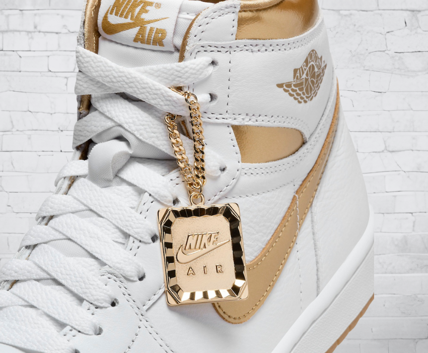 Jordan 1 High "OG Metallic Gold (W)"