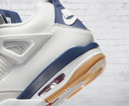 Jordan 4 SB "Navy"
