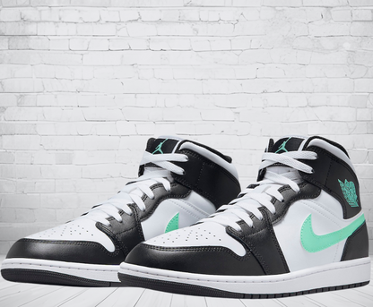 Jordan 1 Mid "Green Glow"