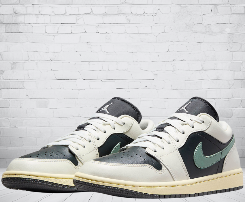 Jordan 1 Low "Jade Smoke"