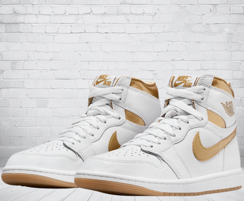 Jordan 1 High "OG Metallic Gold (W)"